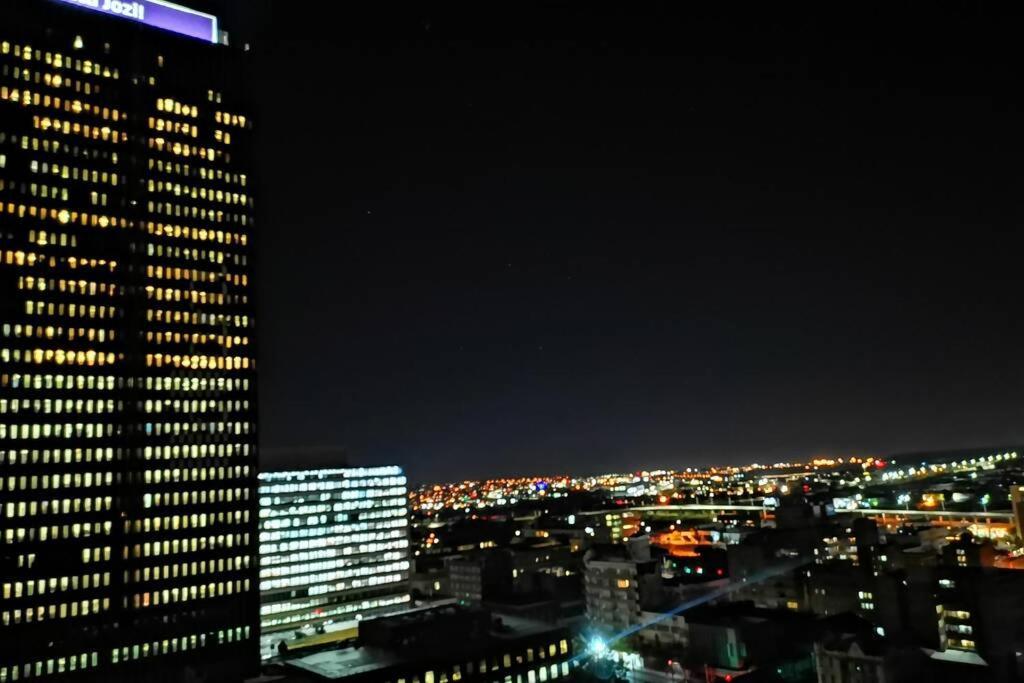 1507-Amazing Views & Unique Joburg Cbd Luxury Apartment Johannesburg Exterior photo