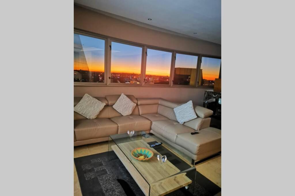 1507-Amazing Views & Unique Joburg Cbd Luxury Apartment Johannesburg Exterior photo